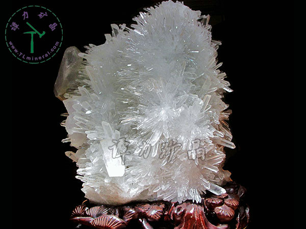 水晶-+重晶石-，42x28x16cm-四川省，金口河，新華村